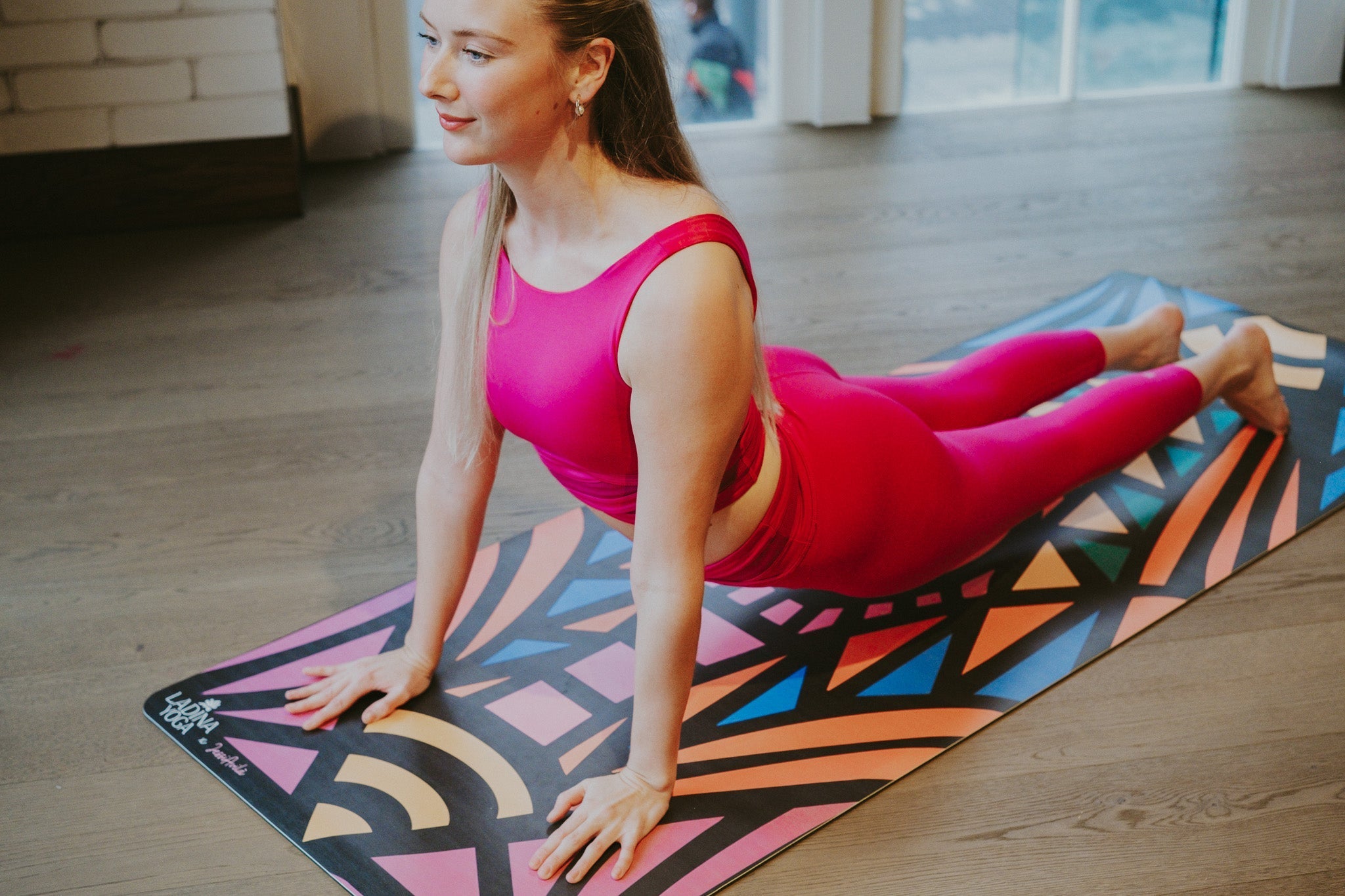 Courbe D'Energy- Sustainable Yoga Mat 5