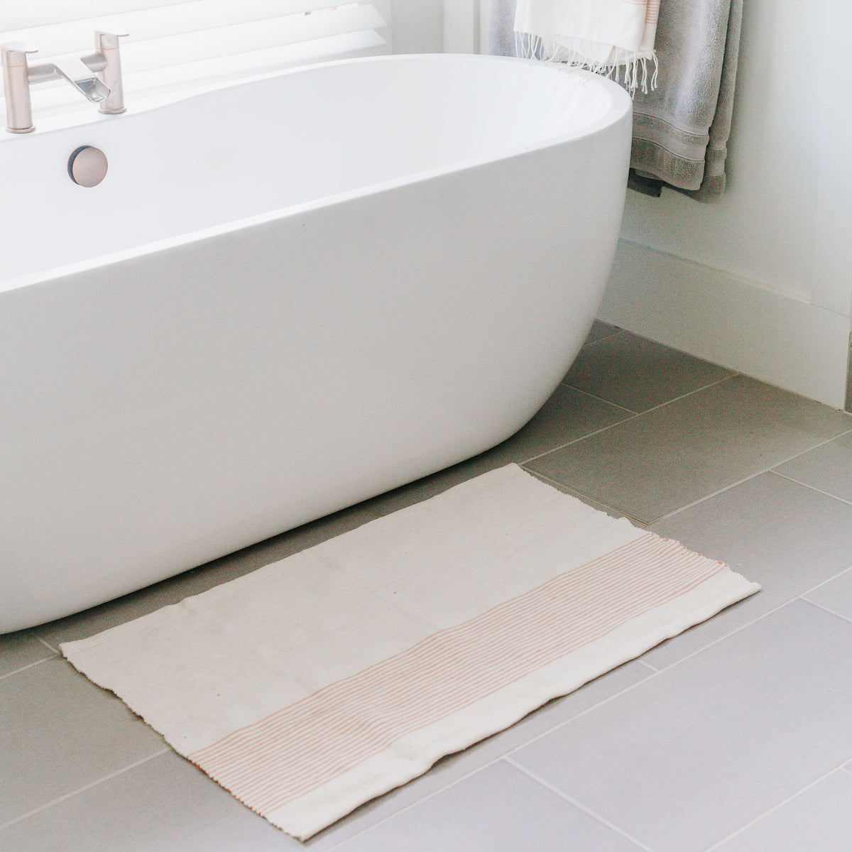 Riviera Bath Mat - Blush 3