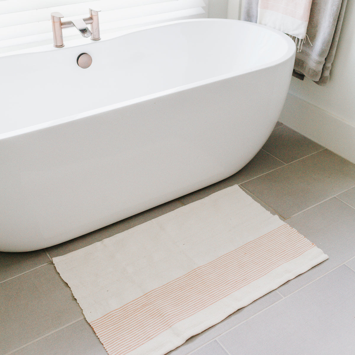 Riviera Bath Mat - Blush 4