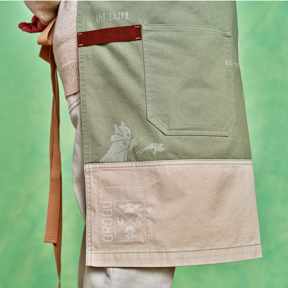 The Essential Apron - STAR WARS™ Grogu 6