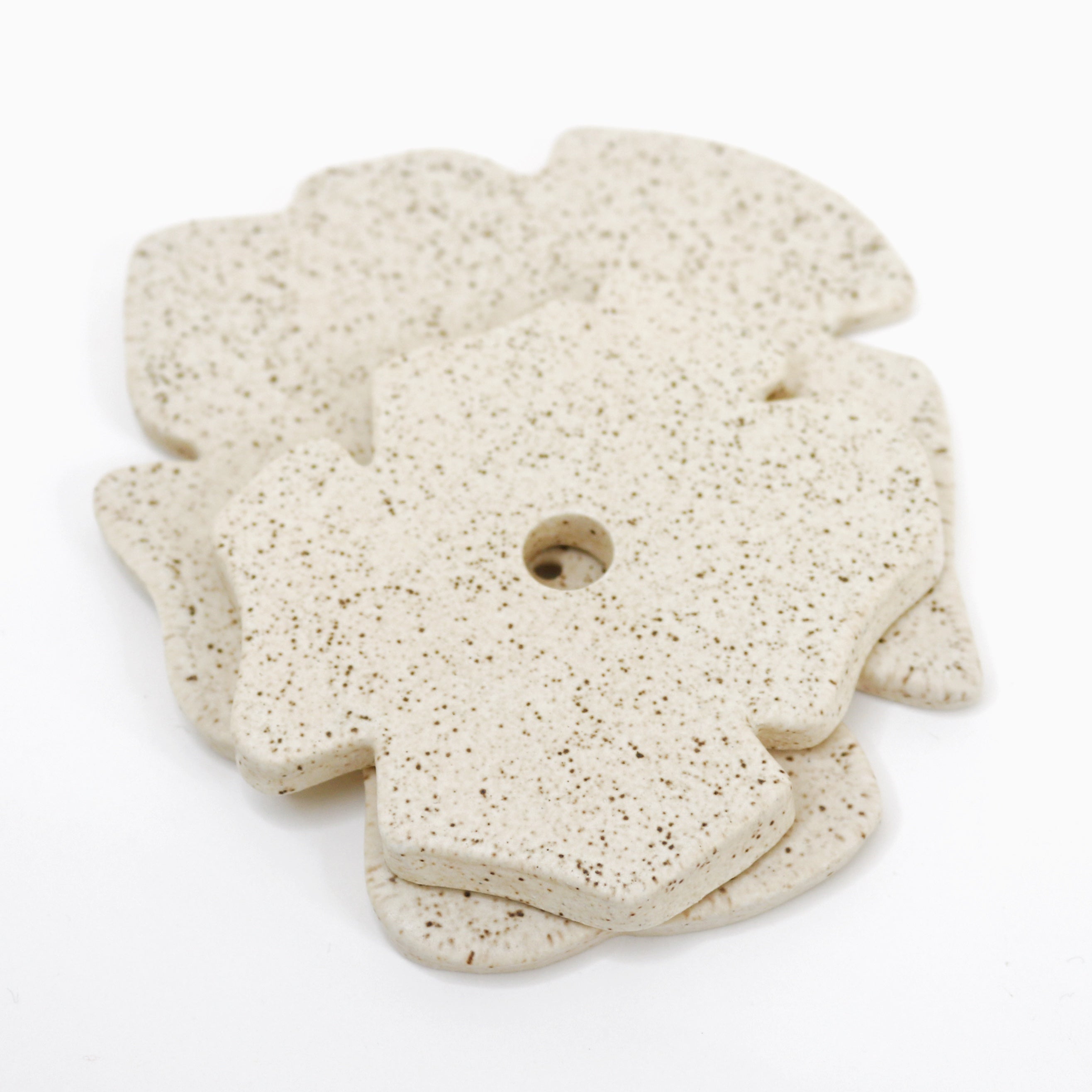 FROGS. Set of three pieces. (3.5 inches) 4