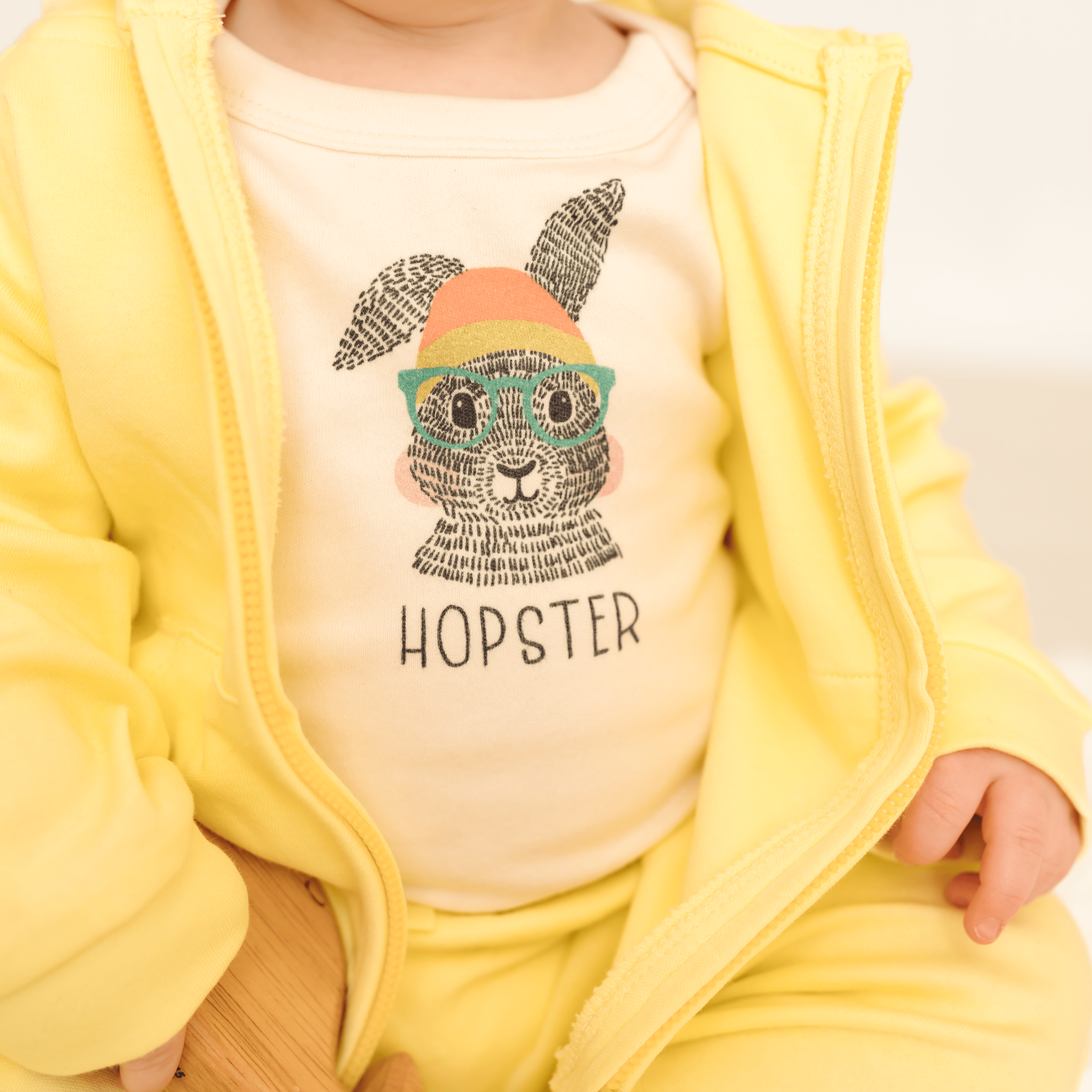 graphic bodysuit | hopster 5