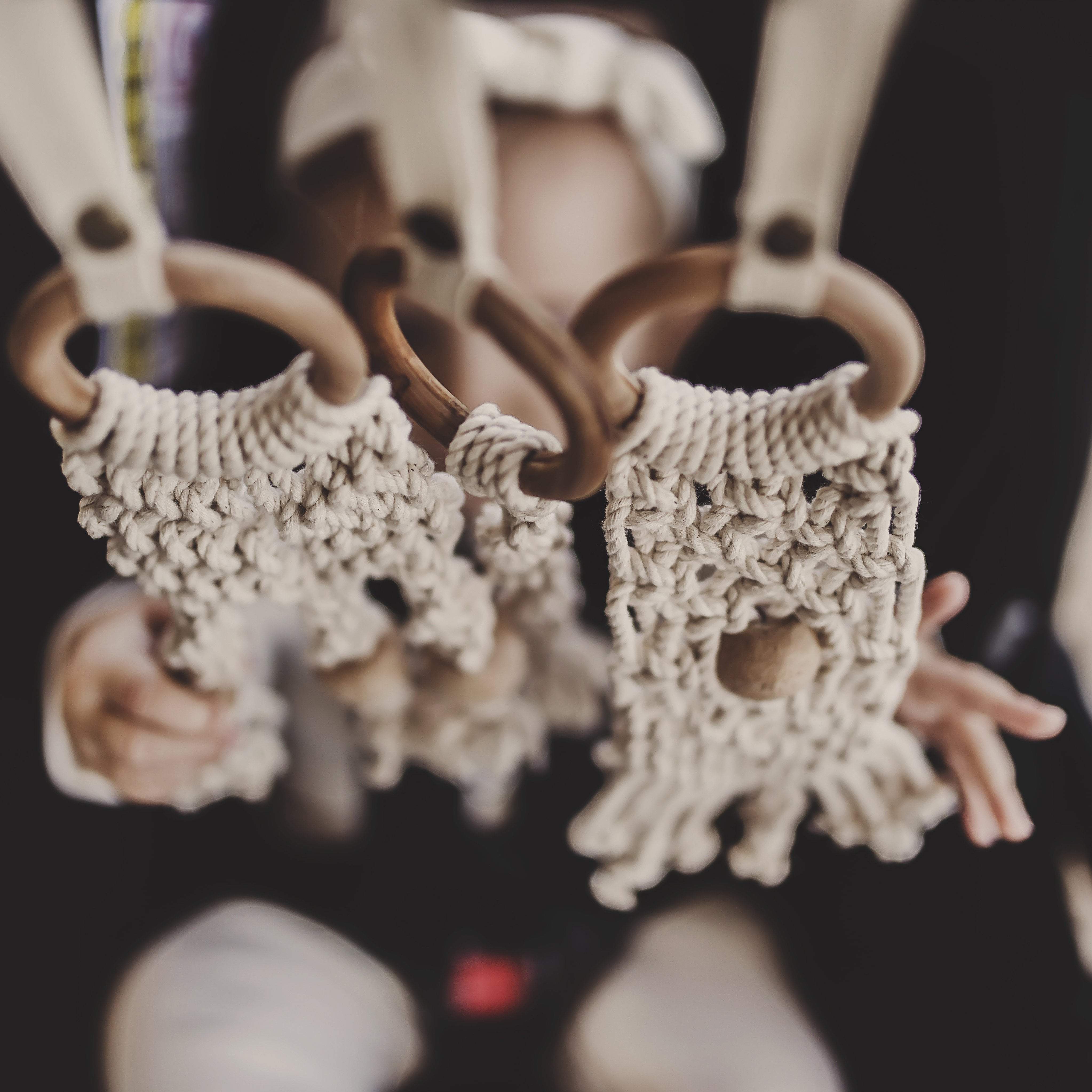 all-in-one toy | macrame mesh & bead 3