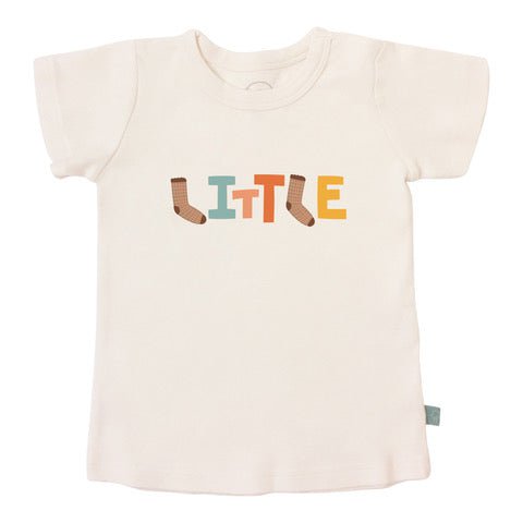graphic tee | little autumn 3
