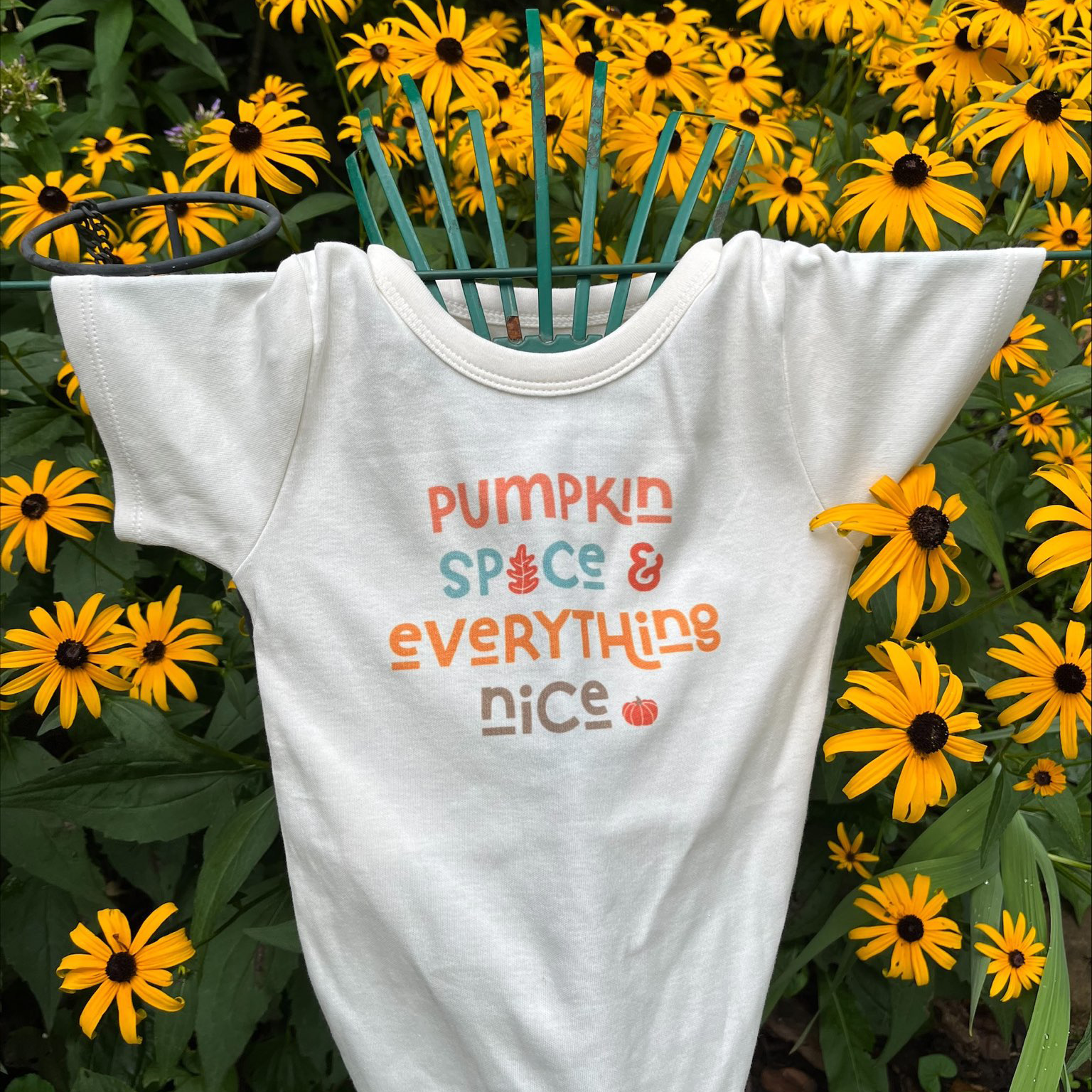 graphic tee | pumpkin spice nice 3