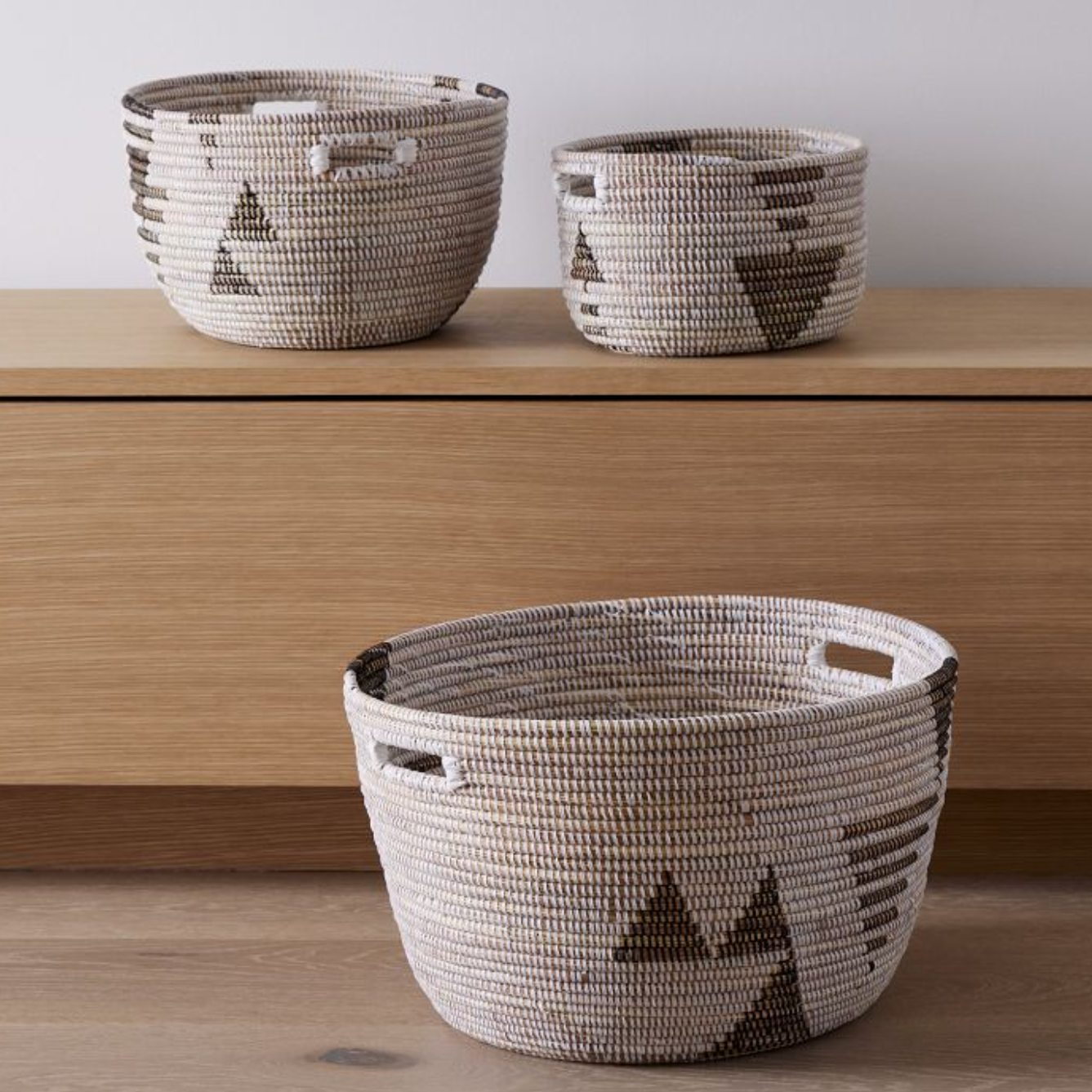 Oval Storage Basket Graphic Print Black and White - Set of 3 3