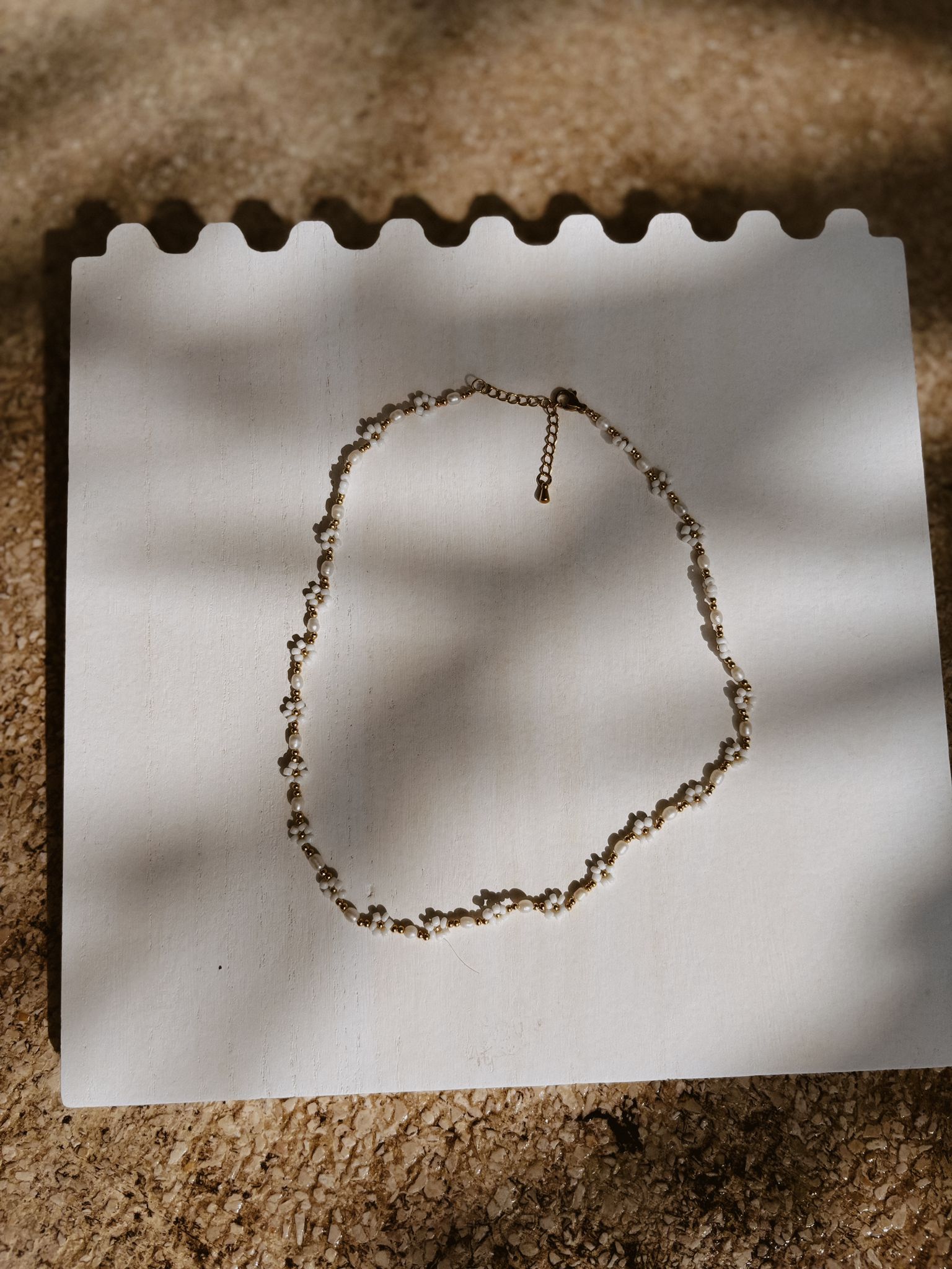 Freshwater Pearl and Flower Beaded Necklace 4