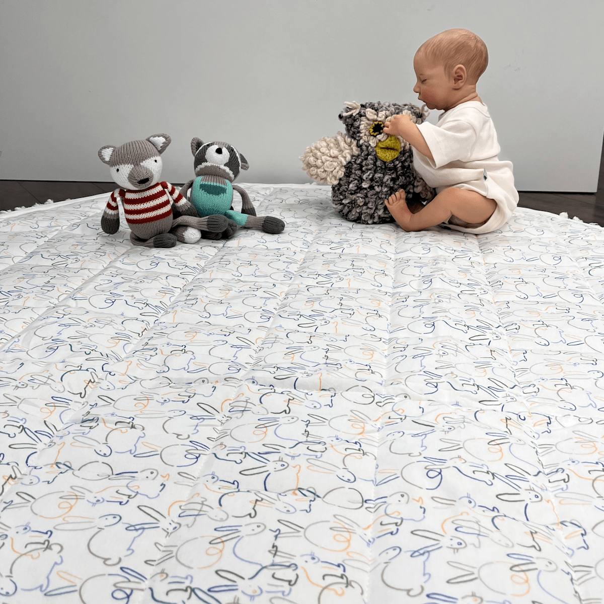 Organic Play Mat | Round | Bunnies 3