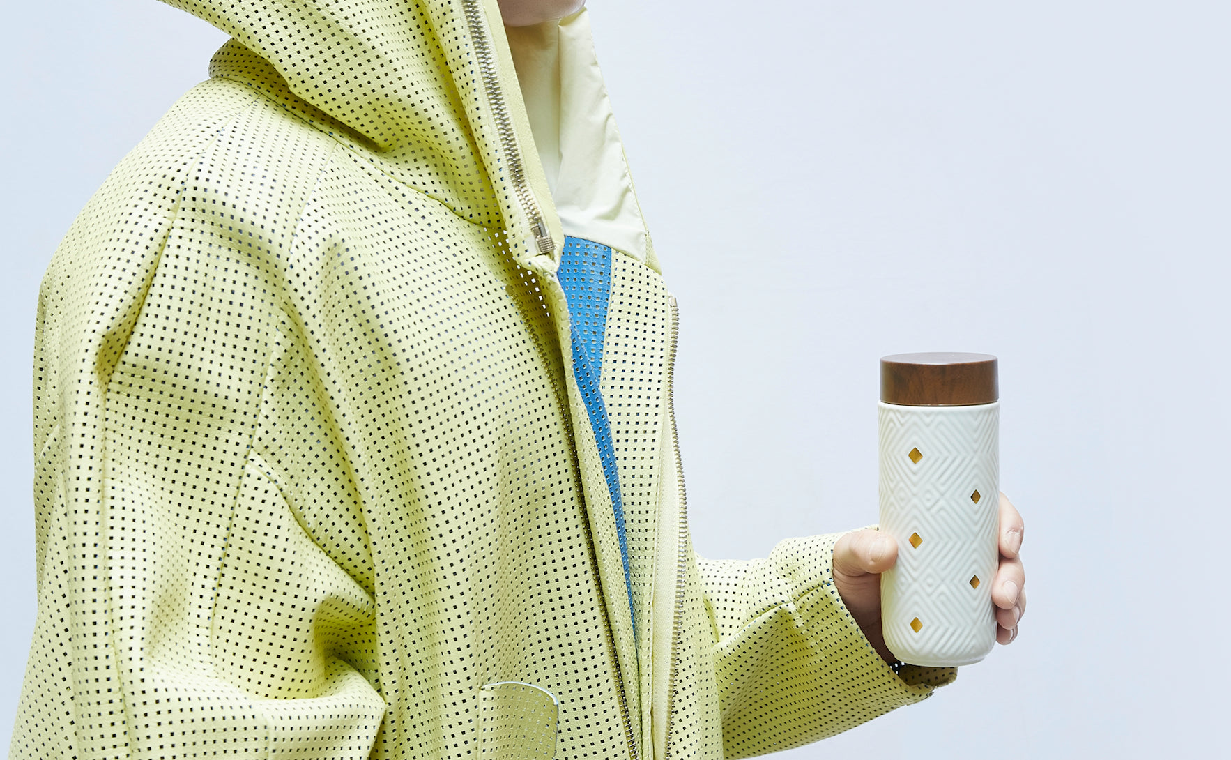 The Miracle Gold Ceramic Tumbler 3
