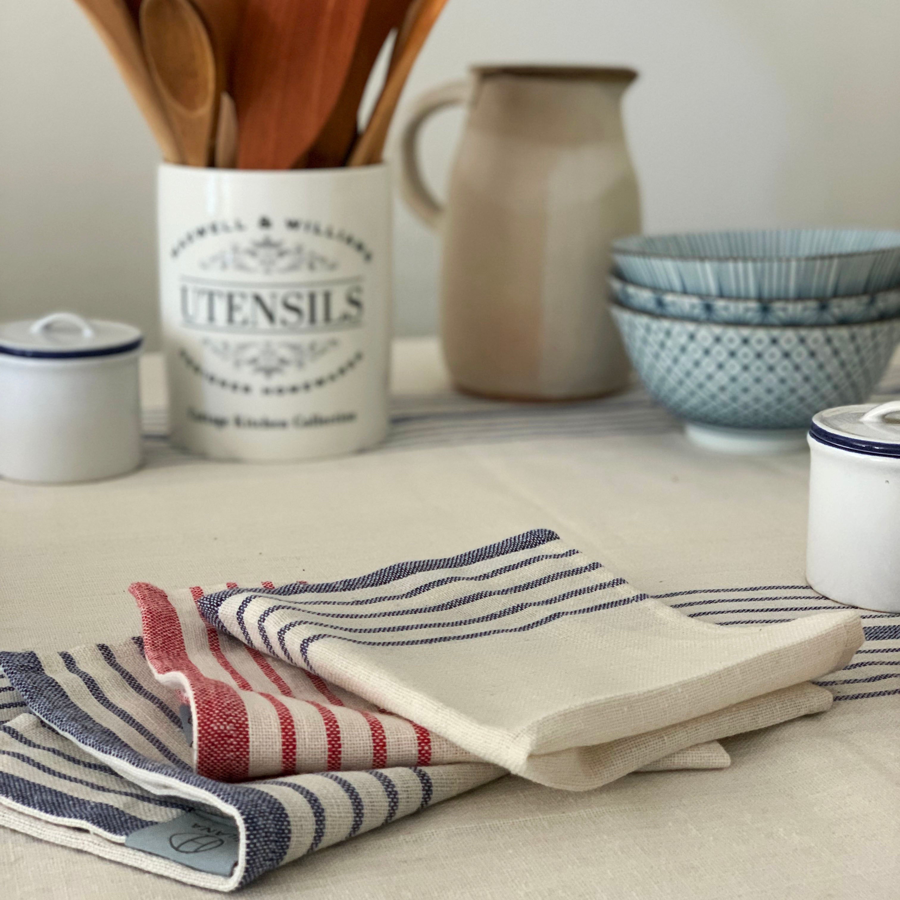 Sustainable Kayseri Tablecloth Set - Blue 8