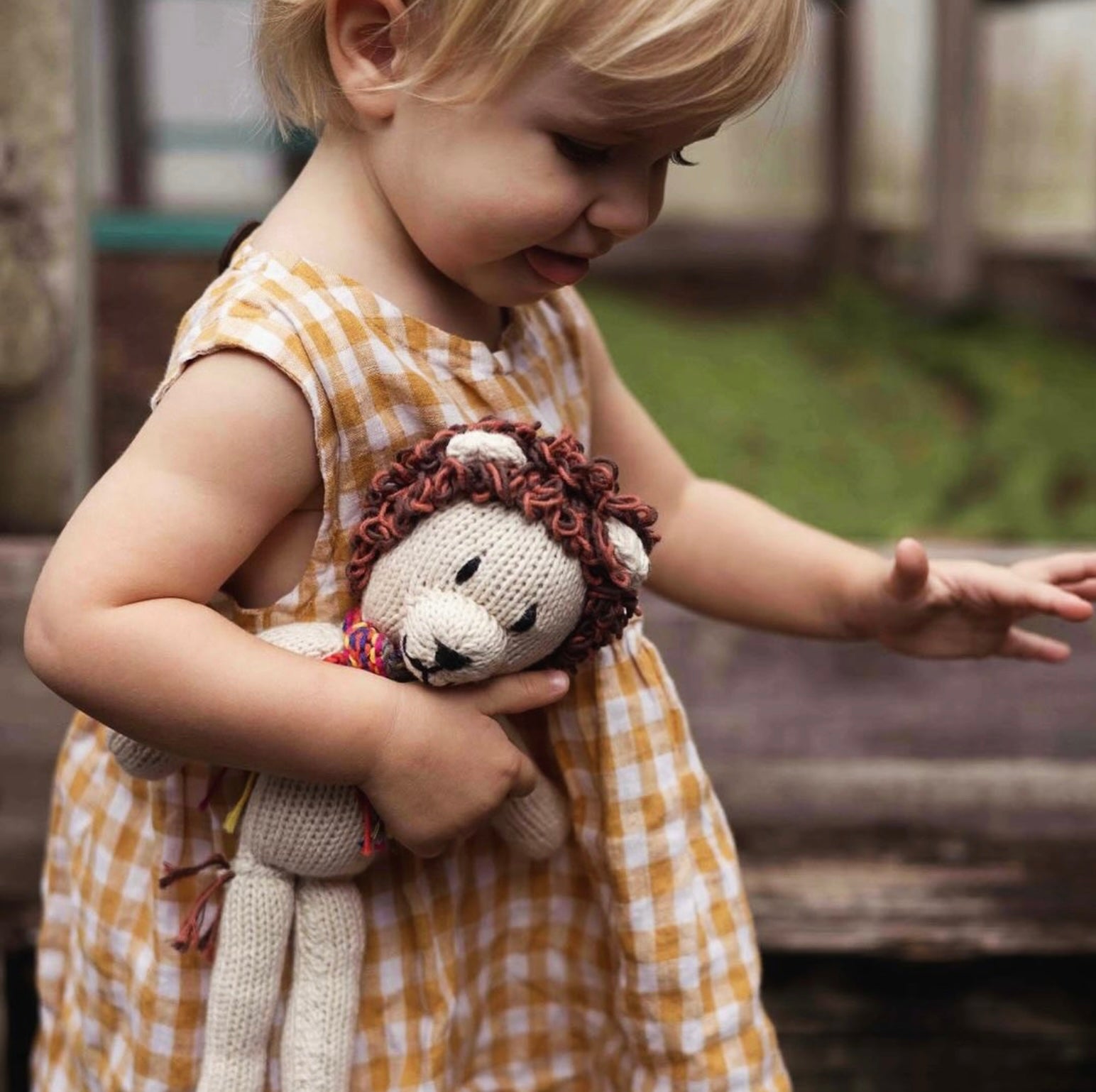 Wool Knit Buddy  | Lionel the Lion 4
